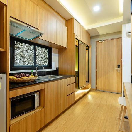 Sky Wave Patong Exterior foto