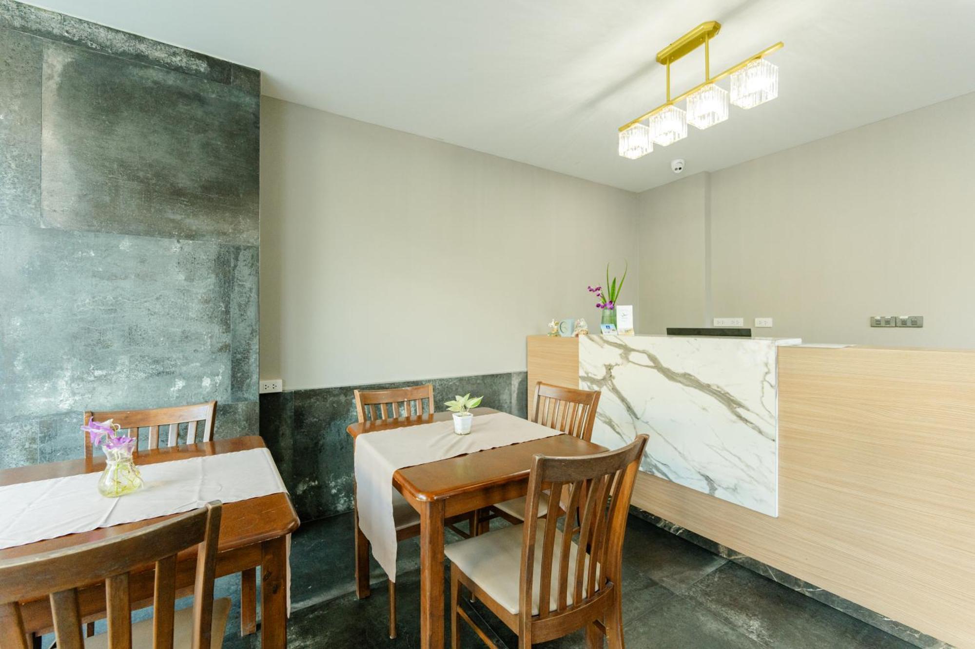 Sky Wave Patong Exterior foto